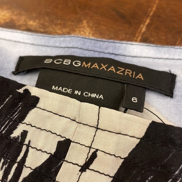 NWT BCBG Max Azria skirt - Picture 3 of 5